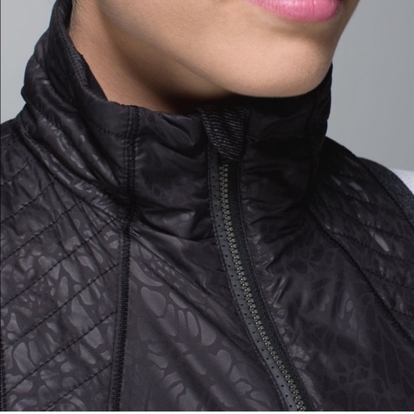 Lululemon Rare Rebel Runner Vest - Picture 10 of 16